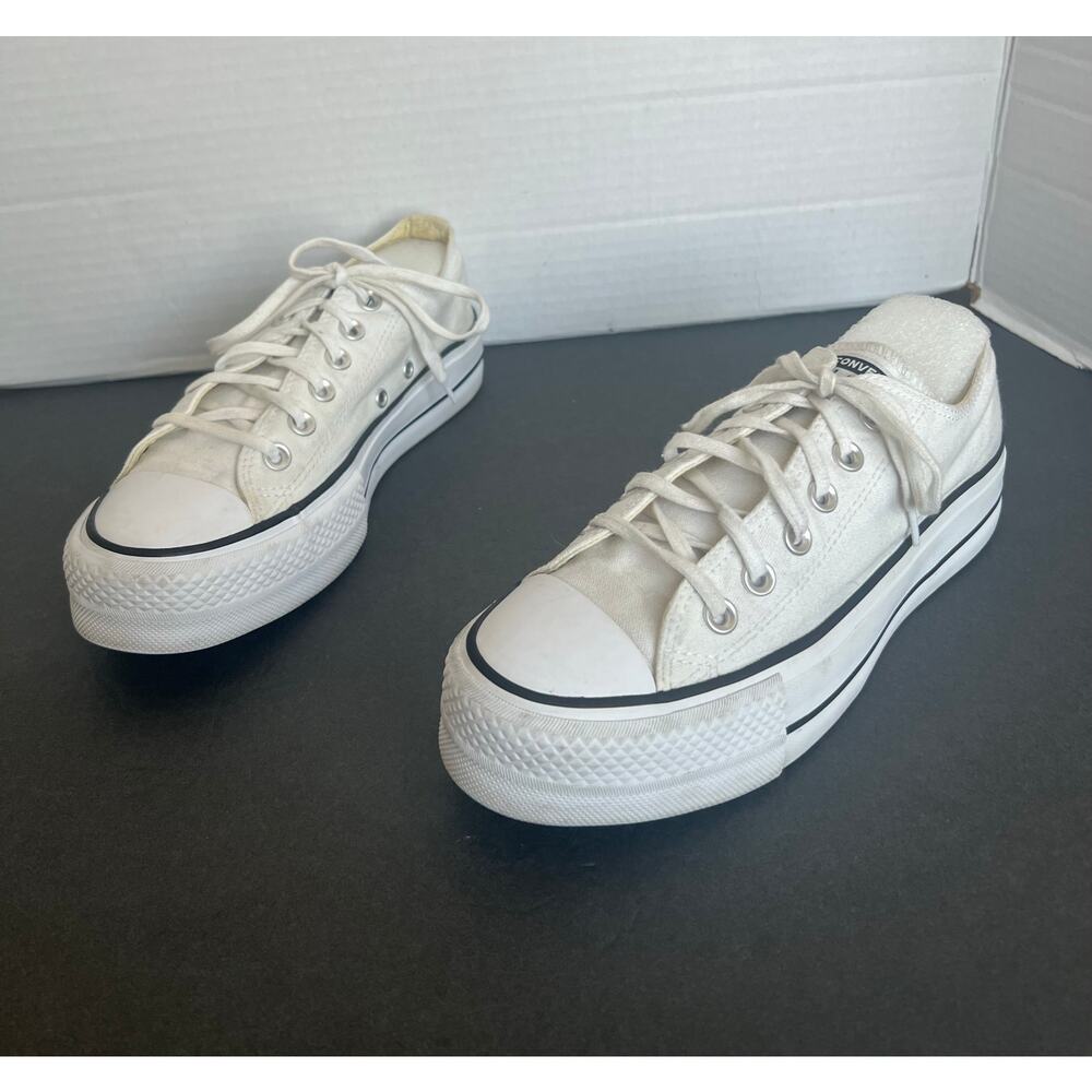 Converse Chuck Taylor All Star Lift Platform White/Black Low Top Skate Shoes 7.5